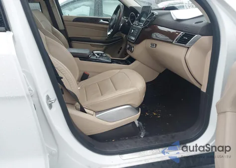 2017 Mercedes-Benz Gls 550 4Matic z USA, uszkodzony, nr VIN 4JGDF7DEXHA953928